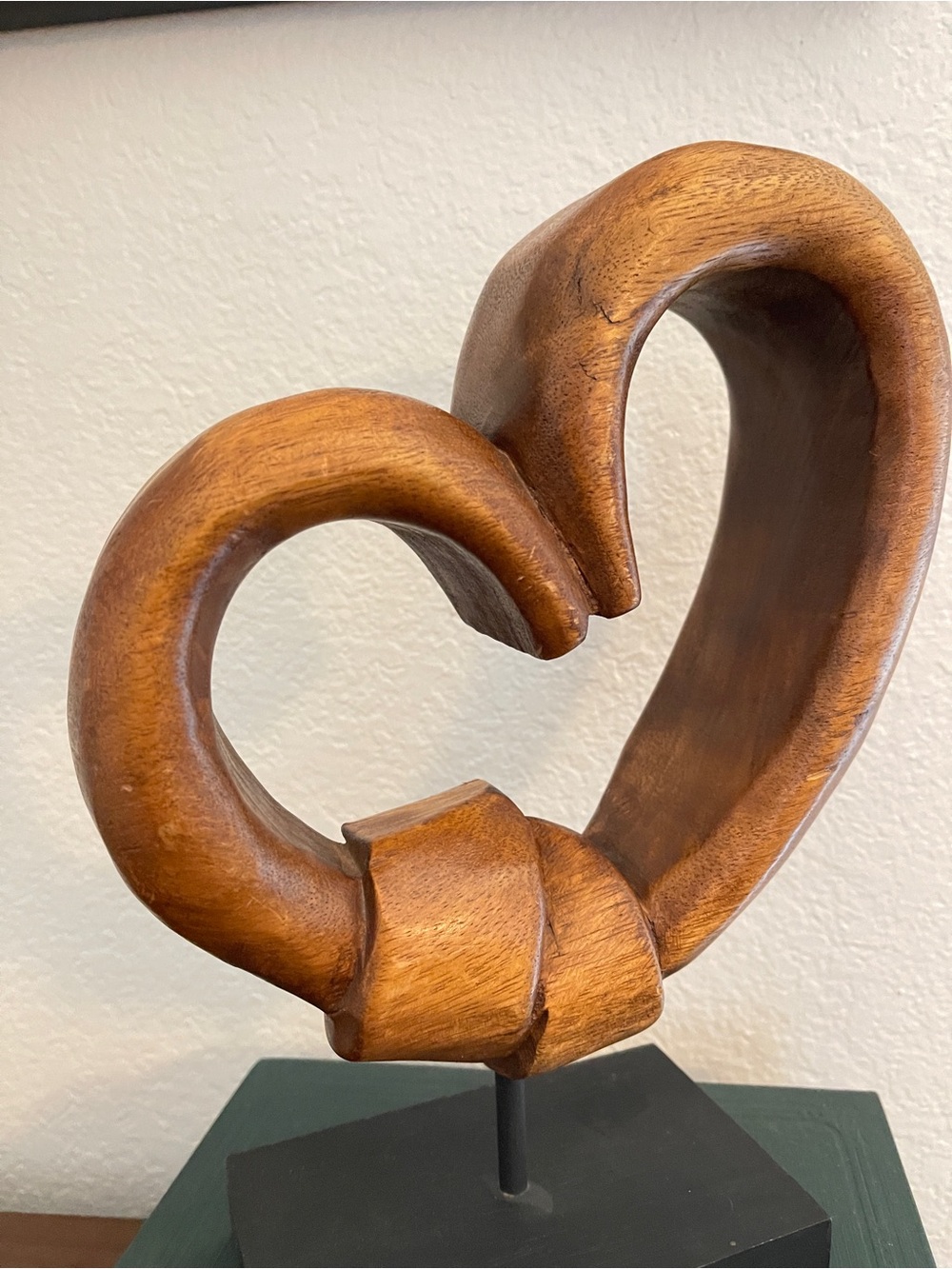 Wooden Hand Carved Abstract Sculpture Statue Heart Gift Home Decor - Picture 5 of 10